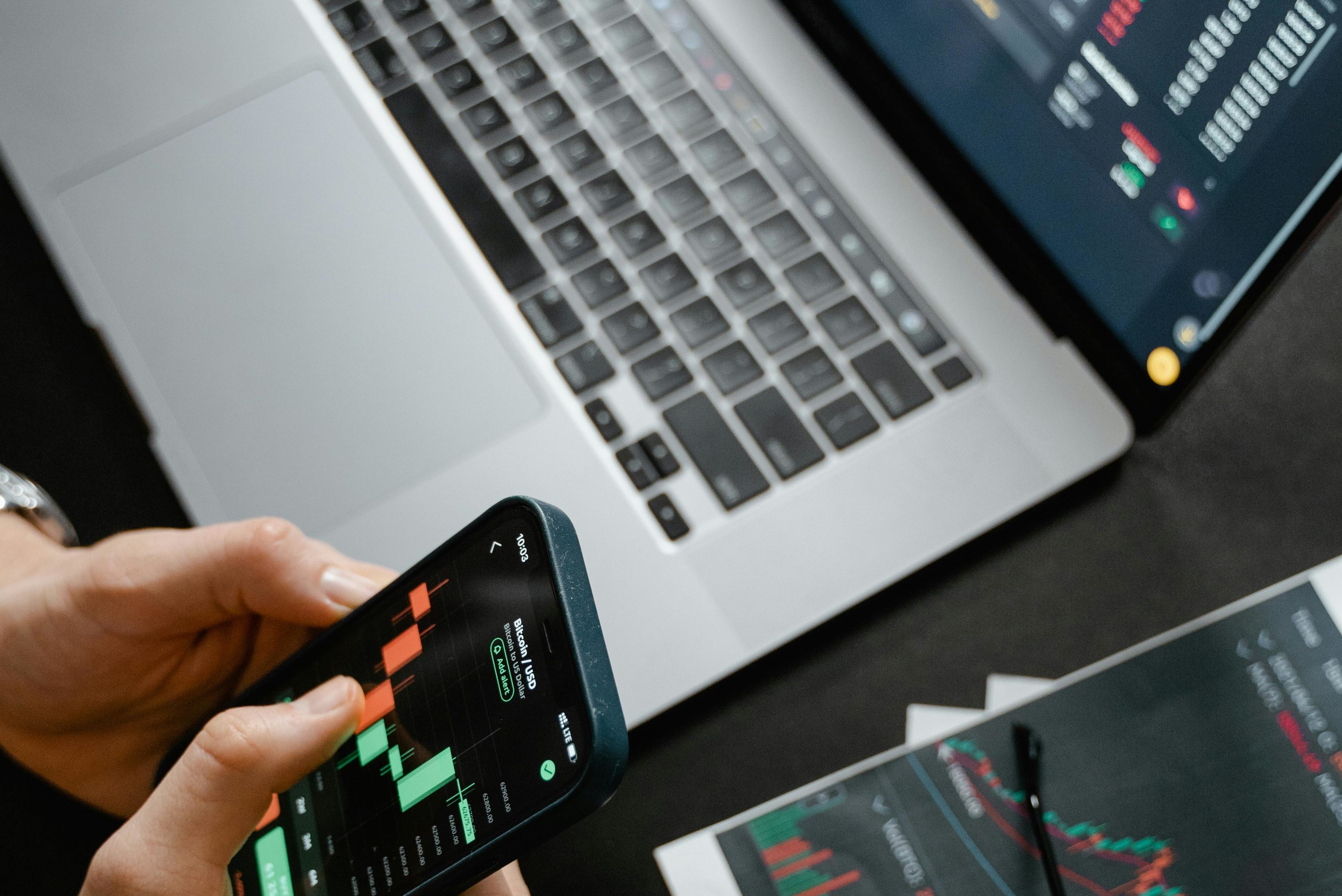 Curso para Graduados “Blockchain, Finanzas descentralizadas y criptoactivos”