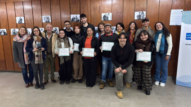 Se inauguró la muestra fotográfica Retratos del afecto en la Facultad de Ciencias de la Administración